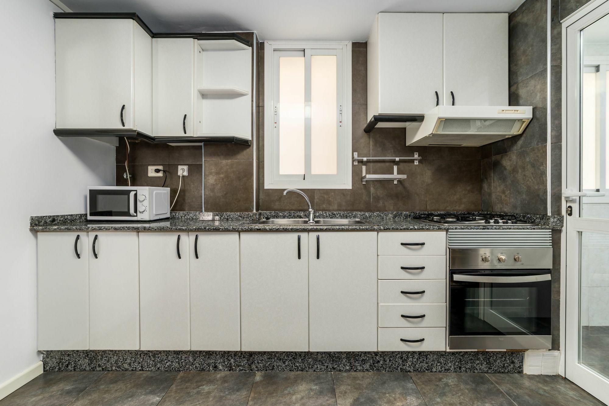 Travel Habitat Mestalla Валенсия Екстериор снимка